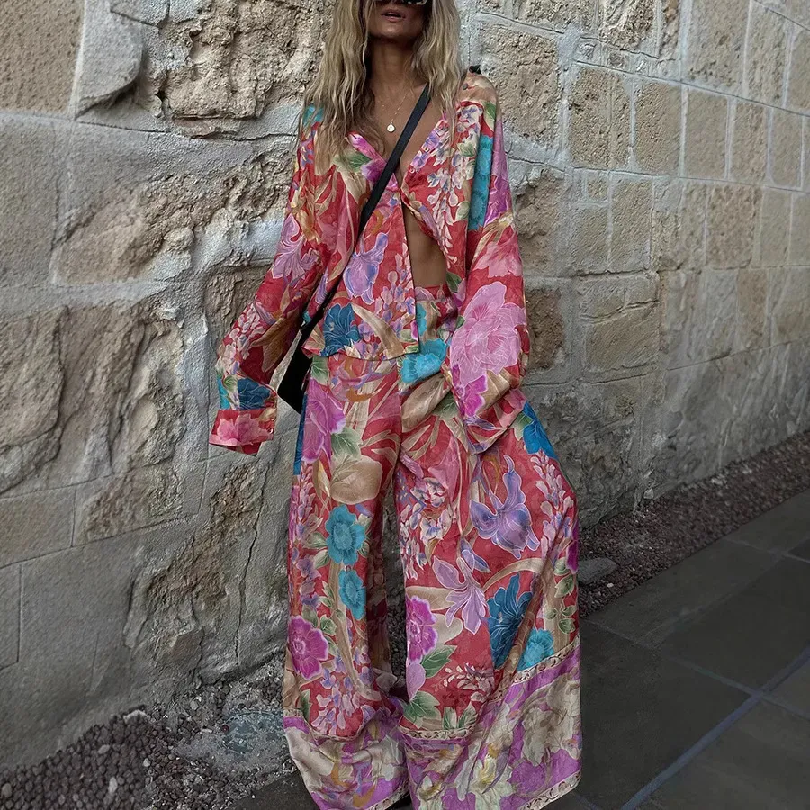 T103D1675C_28503.webp Women Casual Vacation Floral Printed Lapel Long Sleeve Blouse Loose Pants Two-Piece Set - Image 1